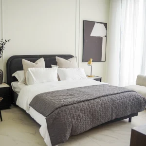 Sleek Profile Blunt Bed