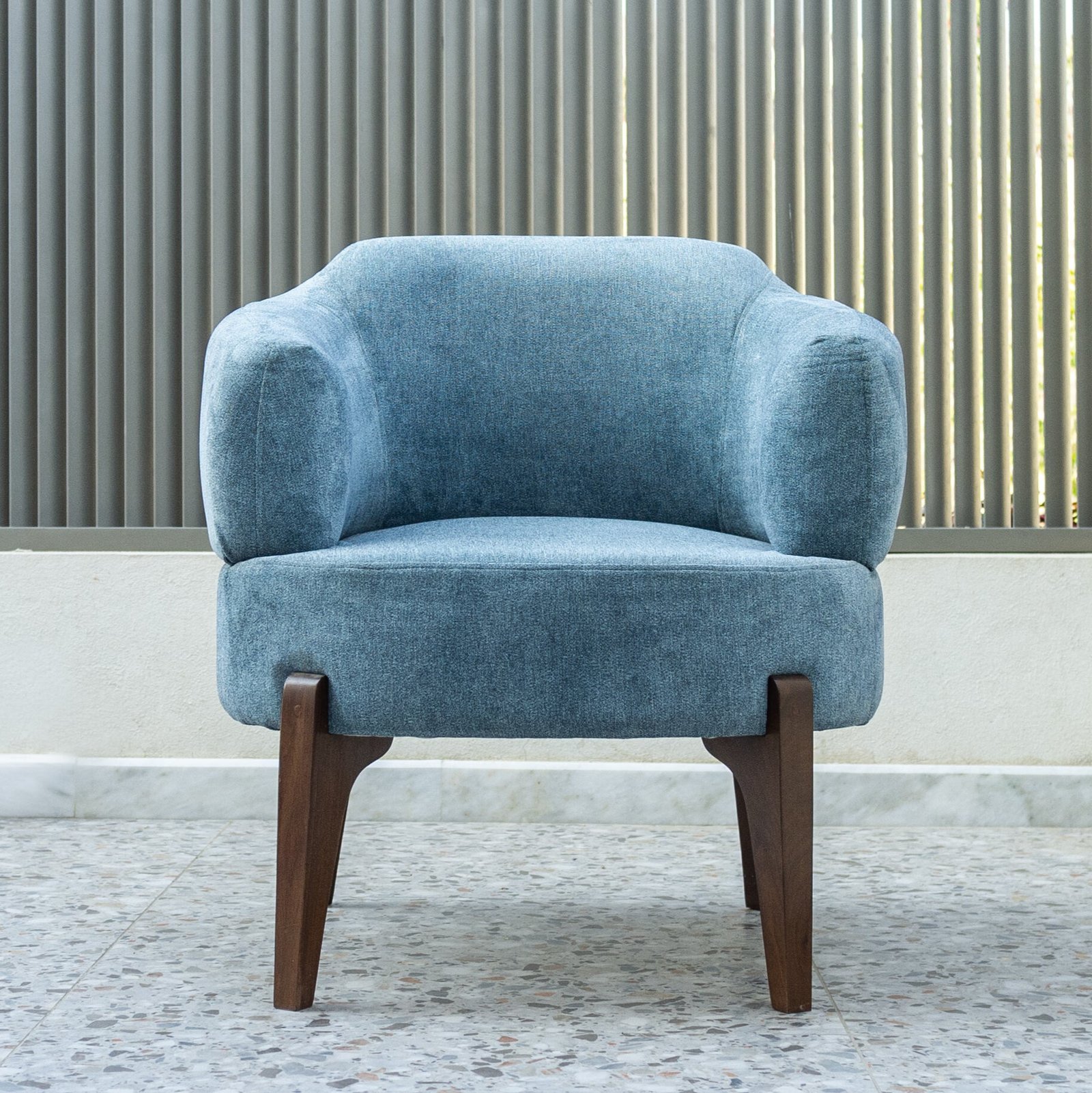 Midge Arm Chair – compact upholstered armchair with curved back and wooden legs