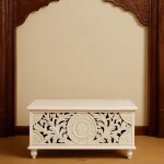 SnowTrunk Chest – whitewashed solid wood storage trunk with vintage design, suitable for bedroom or living room decor.